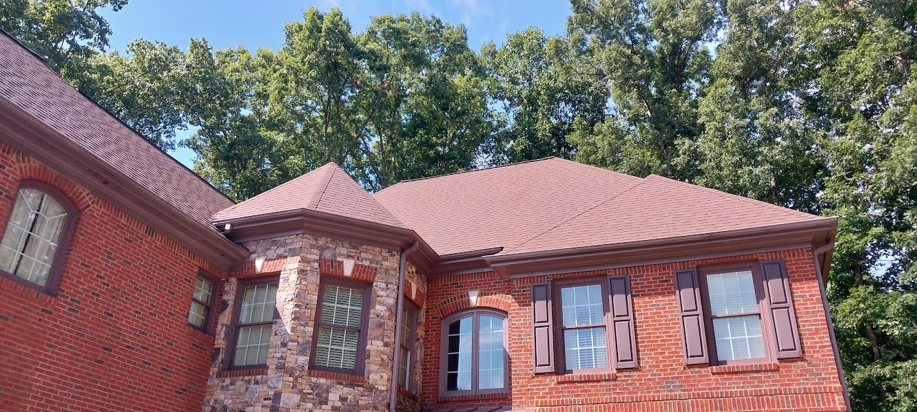 Dirty Roof in Cumming, GA... Sparkling Clean Again!